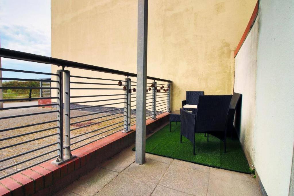 The Observatory By Mia Living 2 Bedroom Apartment Overlooking Swansea Beach With Free Parking Bagian luar foto