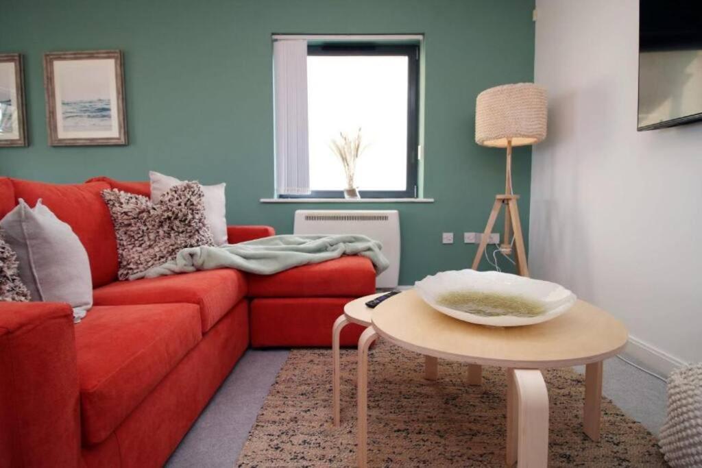 The Observatory By Mia Living 2 Bedroom Apartment Overlooking Swansea Beach With Free Parking Bagian luar foto