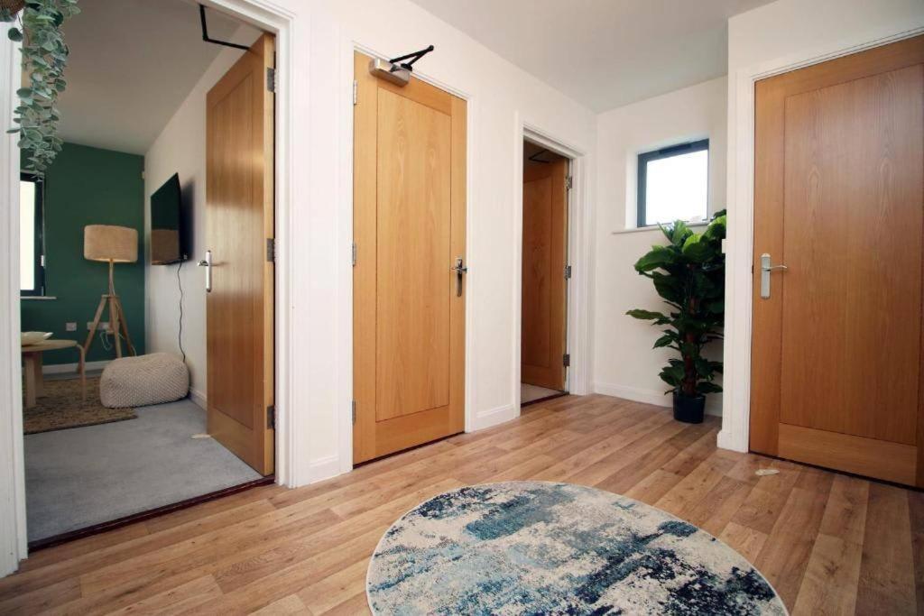 The Observatory By Mia Living 2 Bedroom Apartment Overlooking Swansea Beach With Free Parking Bagian luar foto