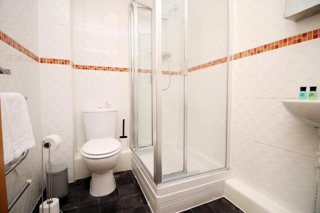 The Observatory By Mia Living 2 Bedroom Apartment Overlooking Swansea Beach With Free Parking Bagian luar foto